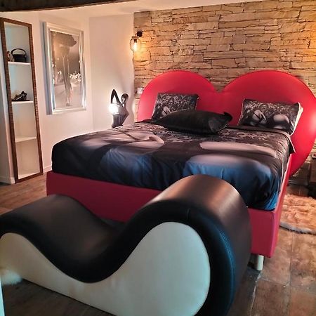 L'Idyle Loft Erotique Detente Callac Экстерьер фото