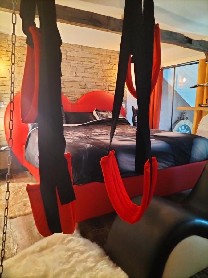 L'Idyle Loft Erotique Detente Callac Экстерьер фото